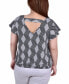 ფოტო #2 პროდუქტის Plus Size Short Flutter Sleeve Top with Studded Neckline