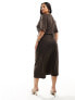 Фото #7 товара ASOS DESIGN Curve premium t-shirt midi dress with roll sleeve and tuck side detail in chocolate