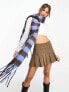 Glamorous blanket scarf in blue and brown checkerboard