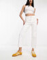 Wrangler straight leg cropped jeans in white