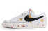 Nike Vintage DA6364-101 Retro Sneakers