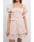 ფოტო #1 პროდუქტის Women's Floral Eyelet Smocked Cropped Top