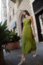 Фото #2 товара Асимметричное атласное платье ZARA