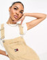 Tommy Jeans logo corduroy pinafore dress in sand tawny sand, M - фото #8