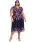 ფოტო #1 პროდუქტის Plus Size Floral Print Cap Sleeve Midi Dress