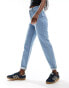 DTT Lou mom jeans in light blue wash Голубой, 40 - фото #3