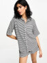 Фото #1 товара The Frolic bromine short sleeve beach shirt co-ord in black and white textured gingham