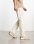 Фото #3 товара PacSun – Locker geschnittene Jeans in Beige mit Patchwork-Design