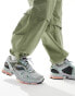 Saucony Progrid Triumph 4 trainers in grey and green