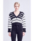 ფოტო #1 პროდუქტის Women's V-neck Striped Sweater