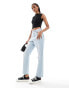 ASOS DESIGN Tall cropped mid rise straight jeans in bleach Синий, W24 L36 - фото #3