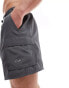 Фото #2 товара Nike Swimming Voyage 5 inch volley swim shorts in iron grey