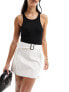 Фото #1 товара Missyempire buckle and zip detail mini skirt in white