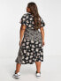 Фото #3 товара ASOS DESIGN Curve crinkle wrap midi tea dress in leopard and ditsy print