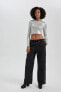 Фото #2 товара ТопFitted Crop изFitted Crop Monochrome Glamour
