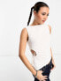 Фото #1 товара COLLUSION textured cut out vest top in white