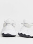 Фото #4 товара adidas Originals Ozweego trainers in off white and grey