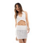 Фото #2 товара Missyempire knitted foldover mini beach skirt co-ord in white