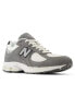 New Balance 2002r trainers in grey