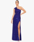 Фото #1 товара Juniors' Rosette Sequined One-Shoulder Gown