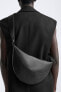 Большая сумка-бумеранг с плечевым ремнем ZARA