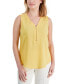 ფოტო #1 პროდუქტის Petite Zip Front V-Neck Sleeveless Top