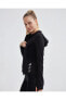Фото #93 товара W Performance Coll. Full Zip Sweatshirt Kadın Siyah Sweatshirt S232270-001