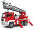 Фото #1 товара bruder 02771 - Man TGA Feuerwehr mit Drehleiter, Wasserpumpe & Light & Sound Modul - 1:16 Einsatzfahrzeug Feuerwehr-Auto Notruf Löschfahrzeug Spielzeug