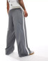 Фото #4 товара ASOS DESIGN pull on smart loose leg trousers with cut and sew side stripe in grey