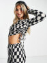 Фото #1 товара Daisy Street long sleeve crop top in checkerboard velvet plisse co-ord