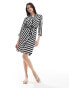 Фото #4 товара YAS mini shirt dress in bold mono stripe - BLACK