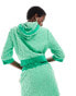 Labelrail x Olivia Grace Herring floral embossed towelling zip through top in green grün, 34 - фото #4