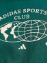 adidas Training – Sports Club – Sweatshirt in Grün mit Grafikprint