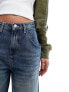 Фото #5 товара ONLY Kayla high waisted baggy tapered jeans in bleach washed blue
