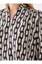 Kaçık Yaka Desenli Uzun Kollu Oversize Kadın Bluz