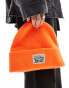 Фото #4 товара Levi's knit beanie with patch logo in bright orange