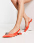 Фото #1 товара ASOS DESIGN – Lotus – Flache Ballerinas in orangefarbener Satin-Optik mit Fersenriemen und Verzierung