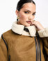 Фото #4 товара Stradivarius cropped aviator jacket with contrast piping in tan