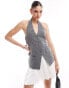 Фото #1 товара Extro & Vert 2 in 1 waistcoat tailored pleat mini dress in grey pinstripe