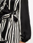 New Look v neck stripe tie side shirt in black Черный, 36 - фото #4