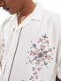 Фото #7 товара Abercrombie & Fitch embroidered short sleeve linen blend shirt in white