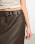 NA-KD faux leather midi skirt in dark olive Зеленый, 34 - фото #4