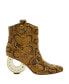 ფოტო #2 პროდუქტის Women's The Horshoee Architectural Heel Booties