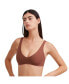 ფოტო #1 პროდუქტის Women's Solid V neck Bikini bra swim top