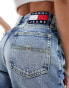 Фото #3 товара Tommy Jeans ultra high rise tapered mom jeans with knee rips in light wash