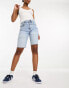 Фото #1 товара Stradivarius longline denim jort in vintage wash