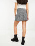 Фото #3 товара ASOS DESIGN pleated mini skirt in dogtooth