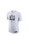 Фото #1 товара Brooklyn Nets Dri-Fit NBA Practice Graphics Training Short-Sleeve Erkek T-shirt DR6451-100
