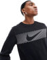 Фото #2 товара Nike Running Miler Dri-FIT flash long sleeve in black