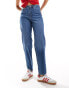 Vero Moda Tessa mom jeans in medium blue denim